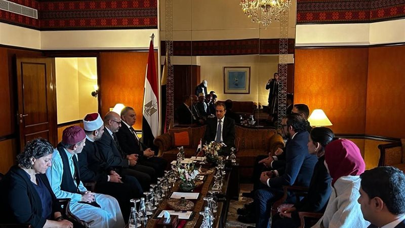 وزير الخارجية 