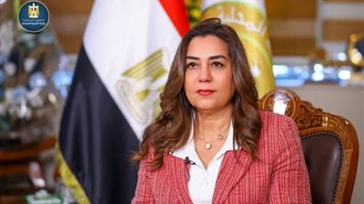 وزيرة التنمية المحلية : إزالات فوريه للمخالفات البنائيه والاشغالات في 9 محافظات
