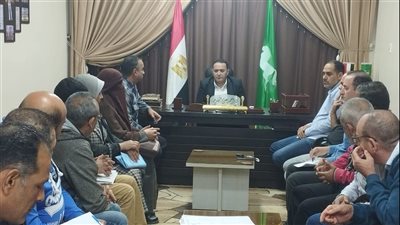 المقدم يعقد اجتماعًا موسعًا لتعزيز الإنضباط داخل نطاق كفر صقر