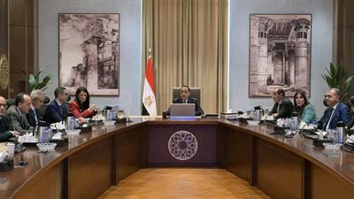 رئيس الوزراء يُتابع جهود التنسيق بين وزارات المجموعة الاقتصادية في ملفات الاقتصاد 
