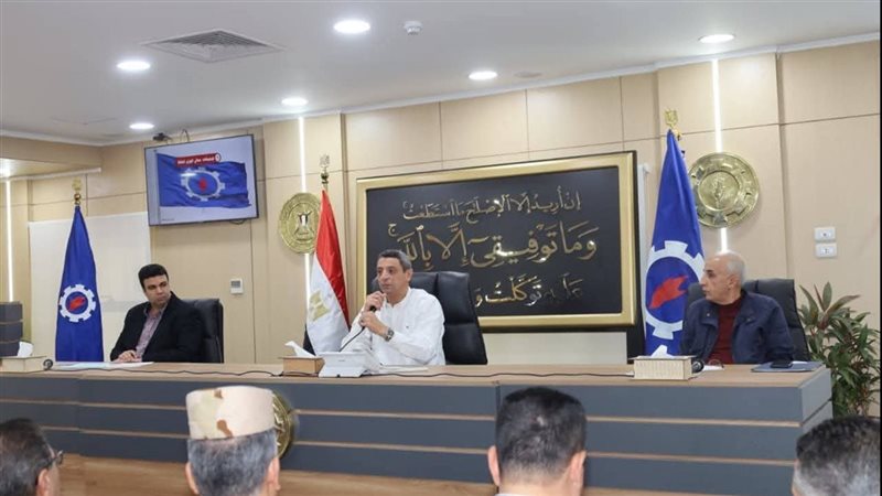 محافظ السويس