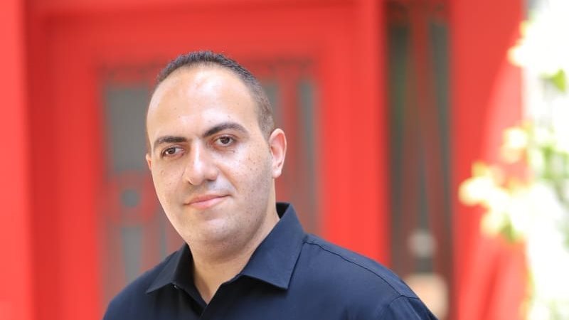 الكاتب الصحفي عبدالحميد