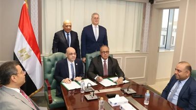  وزير الكهرباء ووزير البترول يشهدان توقيع بروتوكول تعاون بهيئةالبترول وهيئة المواد النووية