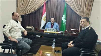 المقدم ومأمور كفر صقر يبحثان الاستعدادات النهائية لجولة الإعادة بالانتخابات البرلمانيه