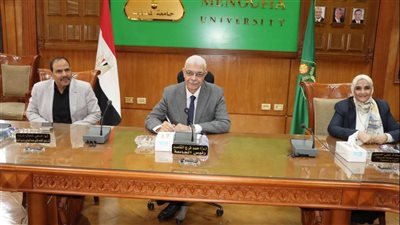 رئيس جامعة المنوفية يتابع استعداد كليتي الحقوق والطب البيطري
