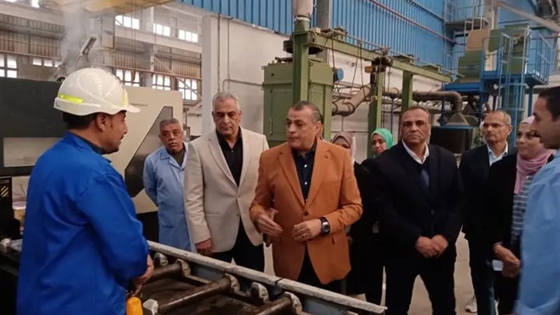 وزير الإنتاج الحربي