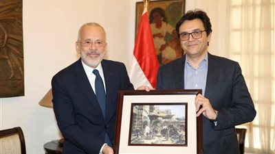 وزير الثقافة يبحث مع سفير اليونان تعزيز التعاون الثقافي والفني