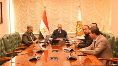 وزير العمل يشهد تسليم إعانات 3 محافظات قيمتها 2 مليون للضحايا والمصابين 