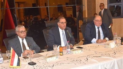 نائب وزير الخارجية يلتقي ممثلي الجالية المصرية في المملكة العربية السعودية
