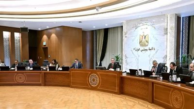 رئيس الوزراء لمجتمع رجال الأعمال والمستثمرين: ضاعفوا استثماراتكم ... المناخ جاذب 