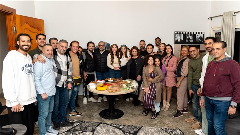 أبطال مسلسل أنا وهو