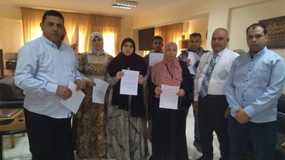 العمل بجنوب سيناء تتابع تجديد تعاقد 12من ذوي الهمم منشآت شرم الشيخ