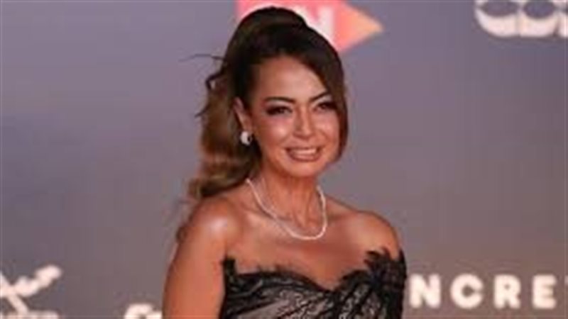 داليا مصطفي 