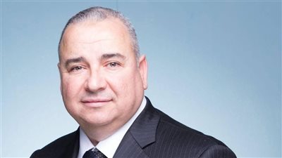 قيادات حكومية وإعلامية يهنئون الدكتور مُحيي حافظ لإنتخابه وكيلًا لغرفة الصناعات الدوائية 