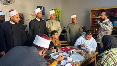 أوقاف السويس تشارك ذوي الهمم أنشطتهم الإبداعية في زيارة تفاعلية بجمعية الصفاء