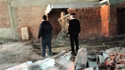 مجلس مدينة أبو النمرس بجنوب الجيزة يتصدى للبناء المخالف بدون ترخيص