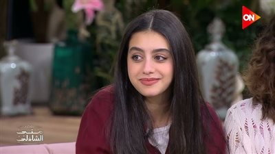 فنان بمعني الكلمة .. ياسمينا العبد تشيد بأداء زياد ظاظا في ميد ترم