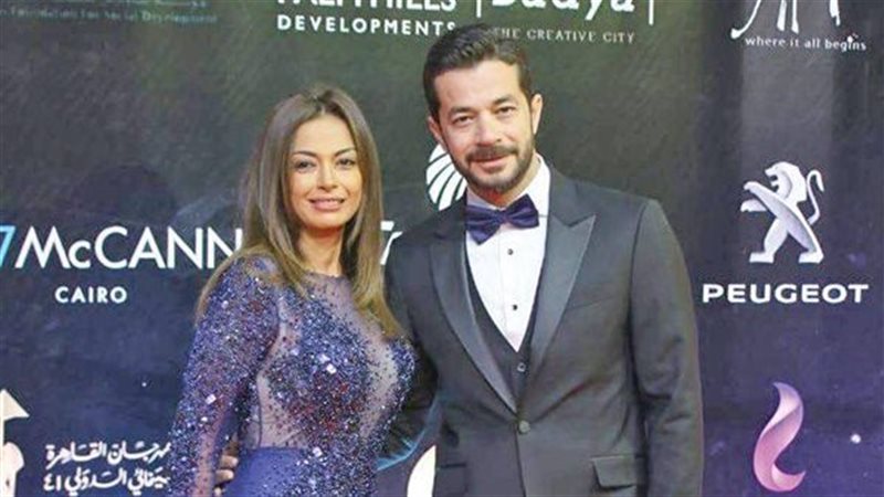 داليا مصطفى وشريف