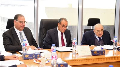 وزير الخارجية يشارك في الاختبار الشفوي للمتقدمين لمسابقة التعيين بوزارة الخارجية