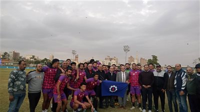 خشانة يلتقى لاعبي نادي منتخب السويس قبل مباراتة مع نادى الشرقية