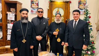  عصام العزب يزور الكنيسة المرقسية للتهنئة بأعياد الميلاد المجيد ورأس السنة الميلادية 