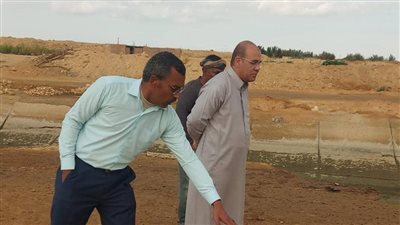النائب أحمد خشانة يتابع إنهيار جسر ترعة الشلوفة بقرية الصحفيين بمحافظة السويس