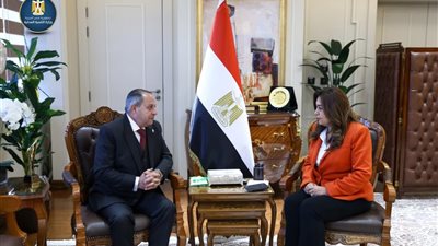 تطوير أسواق الحميدي والتجاري ومنظومة المخلفات والمشروعات الجارية بمحافظة بورسعيد