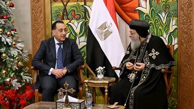 رئيس الوزراء يهنئ قداسة البابا تواضروس الثاني بمناسبة عيد الميلاد المجيد