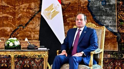 الرئيس السيسي يستقبل وفد الاتحاد الدولي لكرة القدم “فيفا”