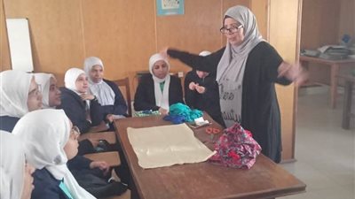 إعادة تدوير المخلفات المنزلية