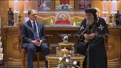 وزير الداخلية يهنئ البابا تواضروس الثاني بأعياد الميلاد المجيد