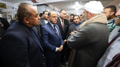محافظ كفر الشيخ يتابع انتظام العمل بالمركز التكنولوجي بسيدي سالم