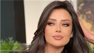 هو في إيه.. تعليق رضوى الشربيني على إنفصال محمد عبدالمنصف وإيمان الزيدي