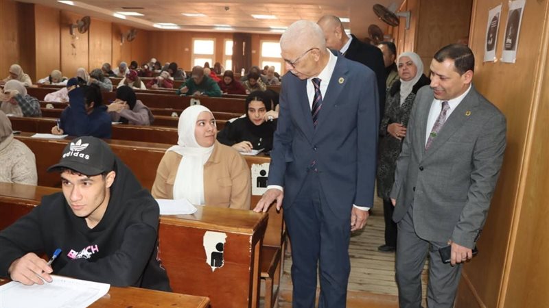 رئيس جامعة المنوفية