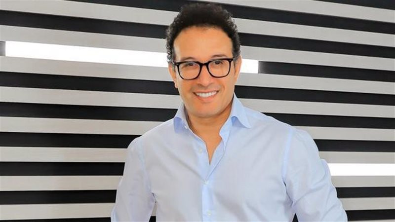 مصطفى إسماعيل 