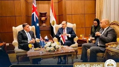 وزير الشؤون النيابية والقانونية يستقبل رئيس مجلس النواب الفيدرالي الأسترالي  