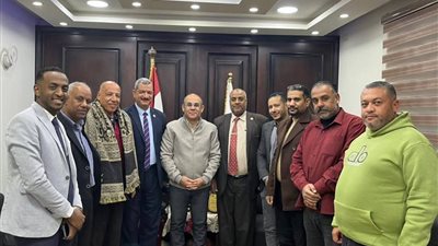 النائب أحمد خشانة يستقبل قيادات حزب المؤتمر بالسويس لتهنئتة بمهامه البرلمانية