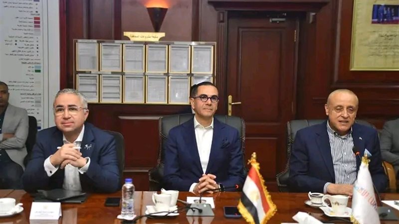 وزير الاستثمار والتجارة