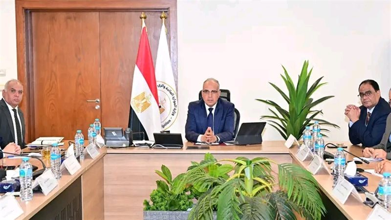 وزير الموارد المائية