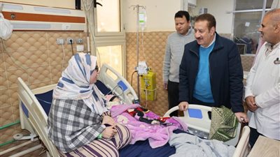 محافظ المنوفية يتفقد مستشفى حميات ميت خلف لمتابعة انتظام سير العمل 