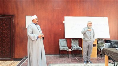 رئيس الأزهر بالسويس يتابع تدريب معلمات رياض الأطفال بمعاهد المنطقة