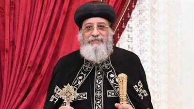 محافظ أسوان يهنئ قداسة البابا تواضروس الثانى بنجاح العملية الجراحية
