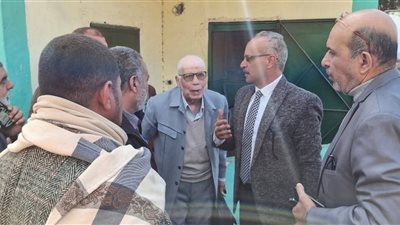 زراعة الإسماعيلية تحل شكاوى المزارعين بشأن صرف الأسمدة بالقنطرة غرب