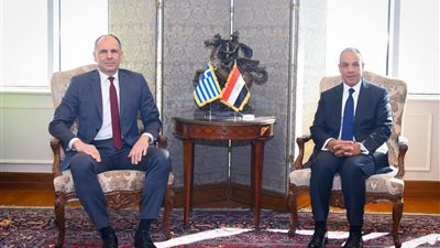 مصر واليونان تعززان الشراكة الاستراتيجية وتبحثان التطورات الإقليمية