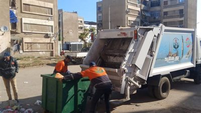 محافظ بورسعيد يوجه باستمرار جهود تحسين منظومة النظافة العامة
