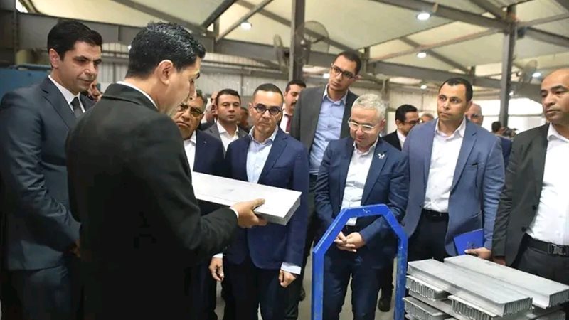 وزير الاستثمار والتجارة