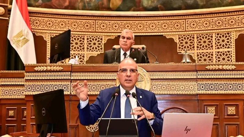 وزير الموارد المائية