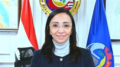 محافظ البحيرة تستلم دليل أملاك الدولة: خطوة للتحول الرقمي وحماية حقوق الدولة