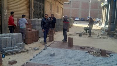 الإنتهاء تركيب بلاط الإنترلوك بمنيا القمح بتكلفة 9 مليون جنيهاً