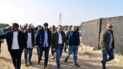  الدكتور سويلم يتفقد حالة المنظومة المائية بمحافظتي الإسماعيلية وبورسعيد 